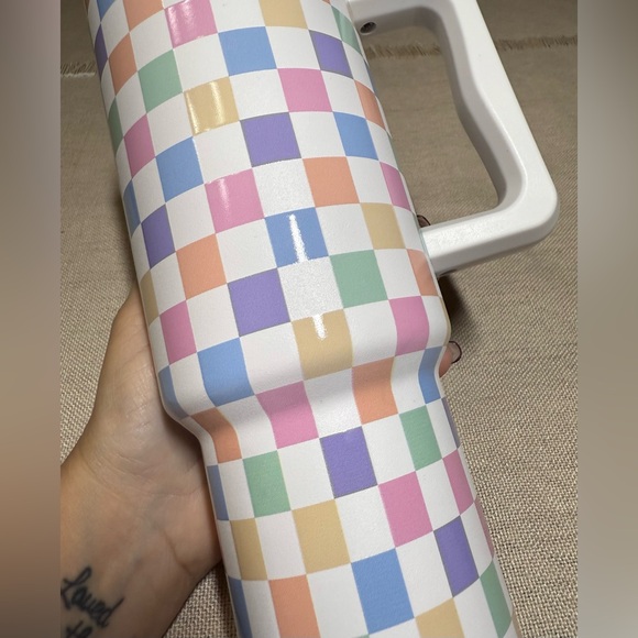 PASTEL CHECKMATE Simple Modern 40oz Trek Tumbler - Picture 5 of 5